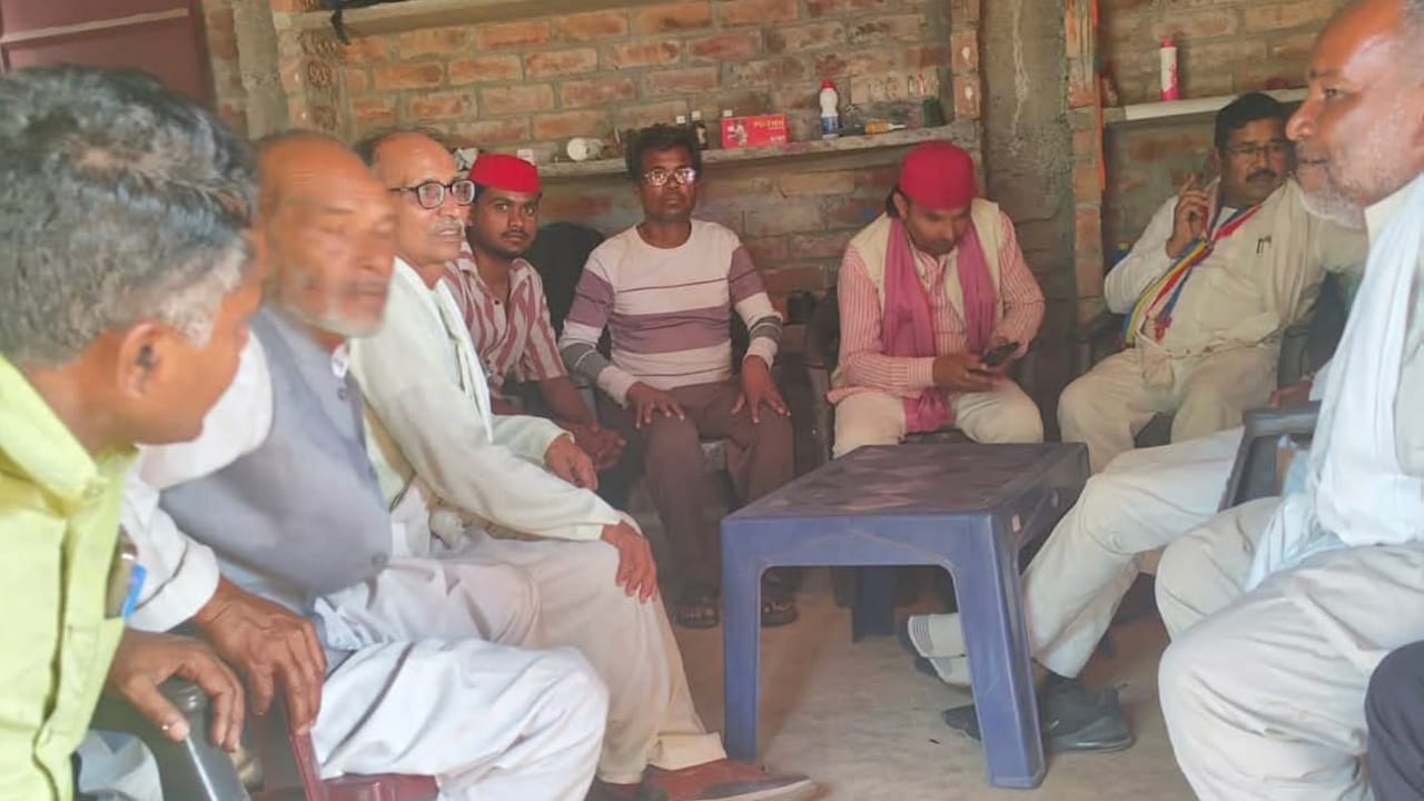 पूर्व मंत्री दद्दू प्रसाद का ऐलान: 2027 में बनेगी सपा सरकार, पीडीए को मिलेगा हक