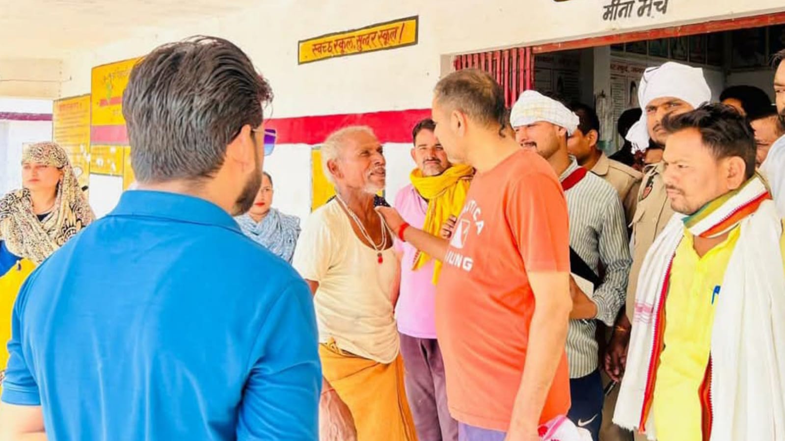 विधायक प्रकाश 47 डिग्री में 'जमीनी हकीकत' से रूबरू : गांव-गांव गूंजा 'विकास' का संदेश