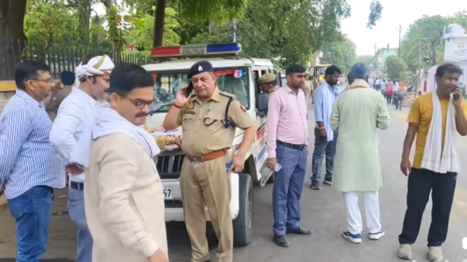 बुलडोज़र का फिर बरपा कहर : प्रशासन की दोहरी नीति उजागर !