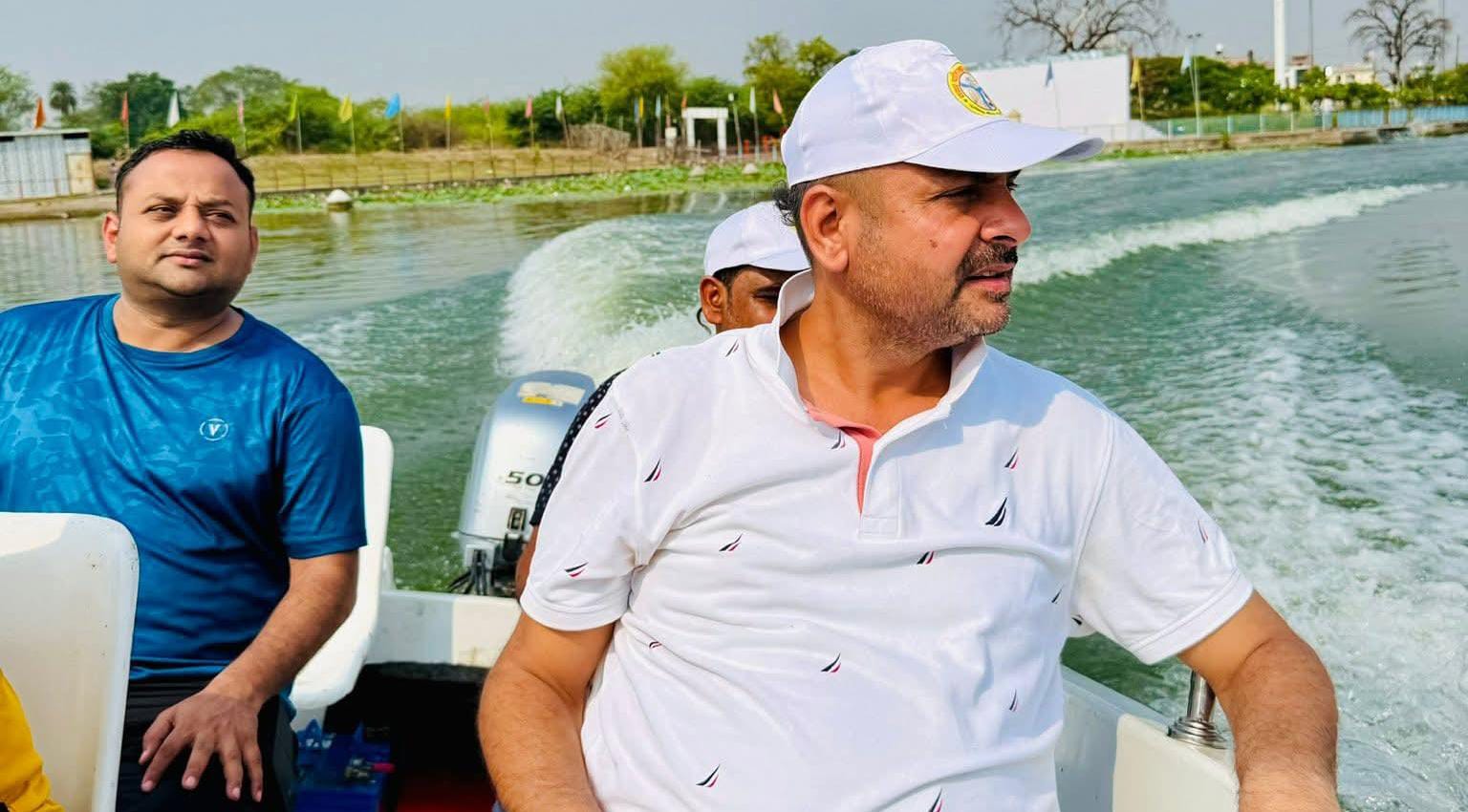 विधायक प्रकाश ने 'जलशुद्धि' की पेश की मिसाल: नवाब टैंक बना स्वच्छता का प्रतीक