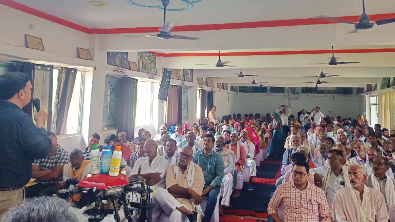 बांदा में ड्रोन 'क्रांति' से बदलेगी खेती की तस्वीर: कम लागत, ज़्यादा मुनाफा