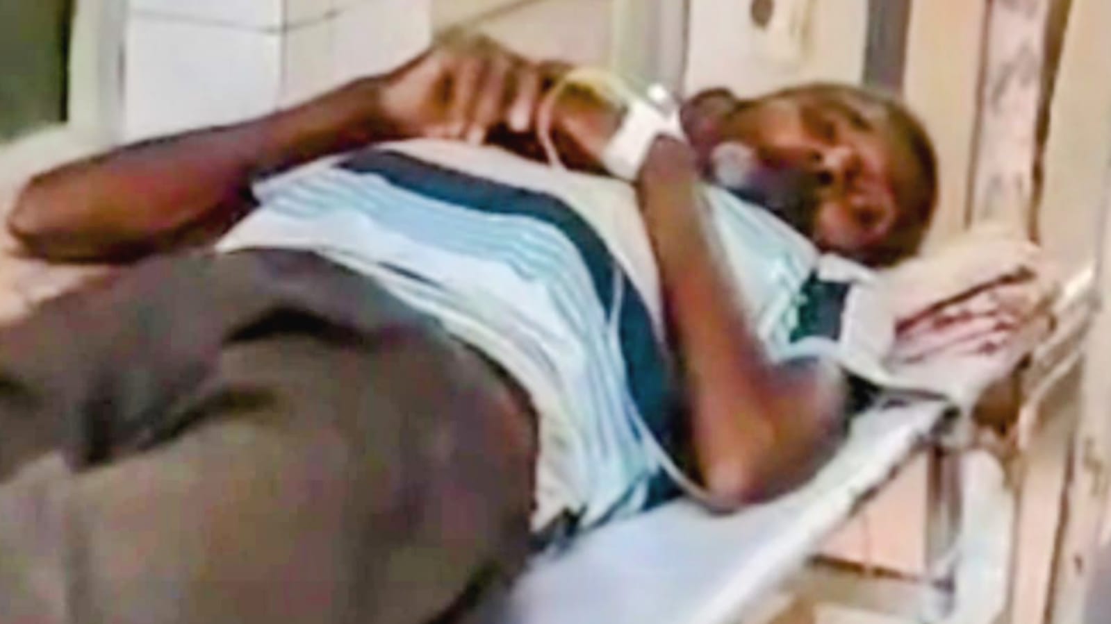स्वास्थ्य सेवा का कबाड़ा: तड़पते मरीजों को बेड नहीं, करोड़ों की बिल्डिंग बेकार, कौन जिम्मेदार ?