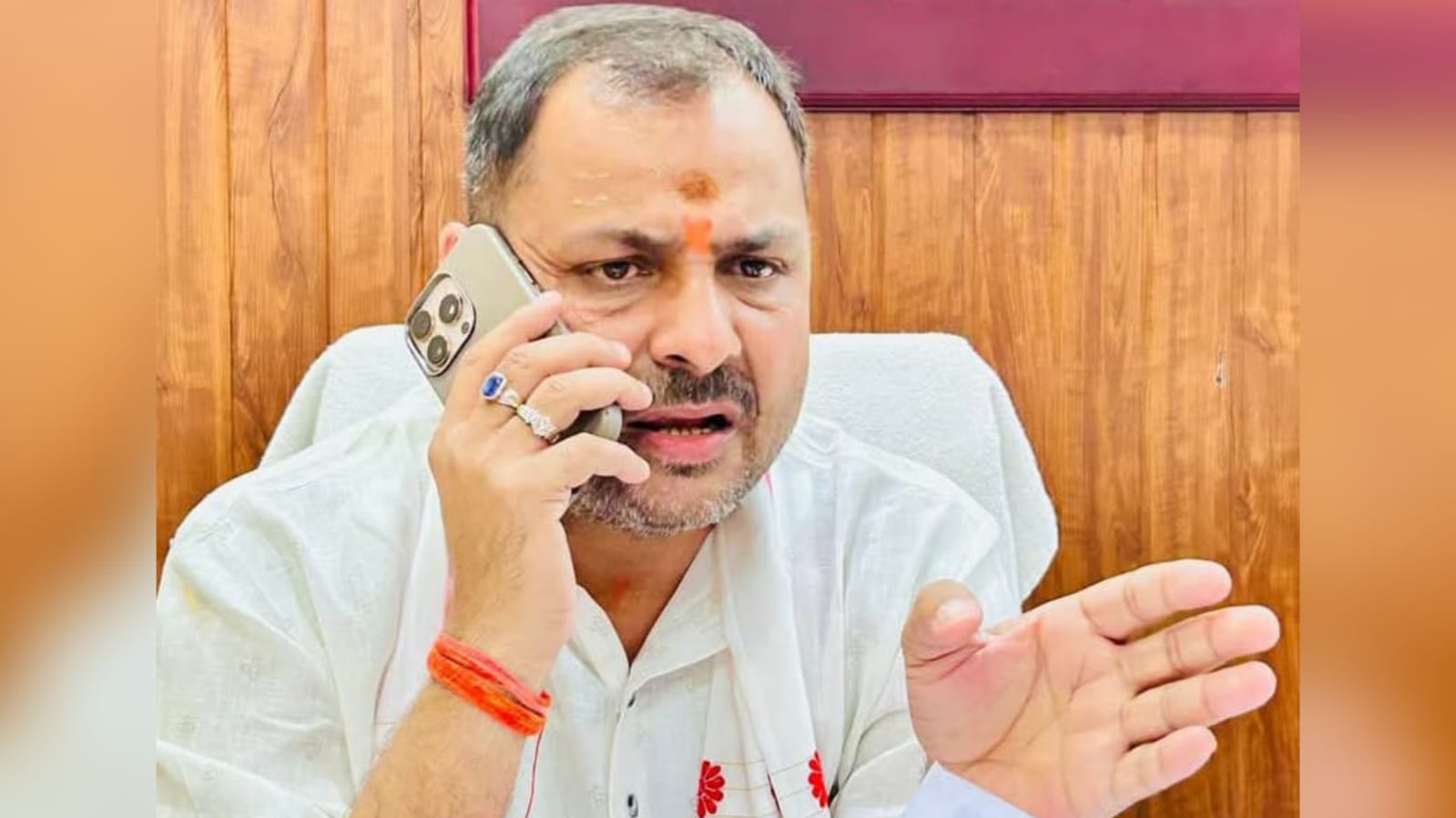 बांदा को मिल सकती है 'चीनी मिल' की सौगात: विधायक प्रकाश की सीएम योगी से मुलाकात