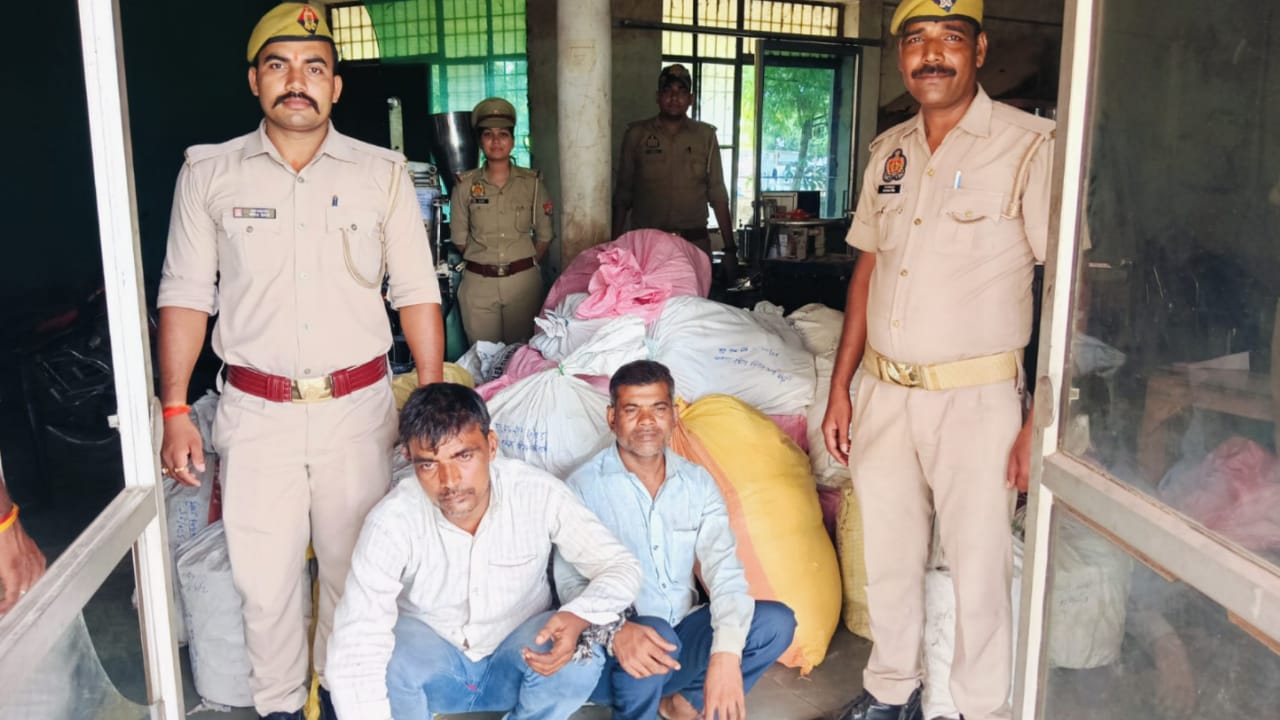 अवैध गुटखा फैक्ट्री का भंडाफोड़ : 18 लाख का ज़हरीला माल बरामद, दो गिरफ्तार