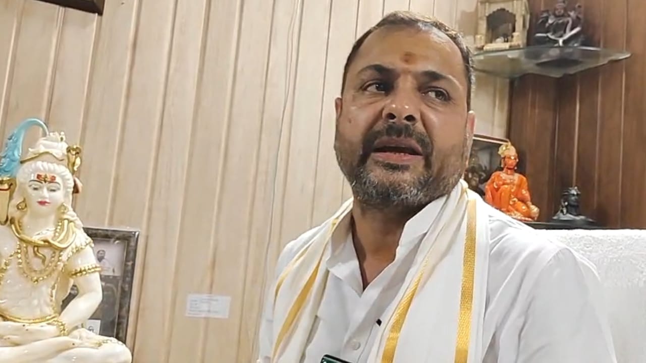 विधायक प्रकाश का सुनील पटेल पर सीधा हमला: अब 'पिछड़ा' नहीं, करोड़ों की 'लूट का है अगड़ा'