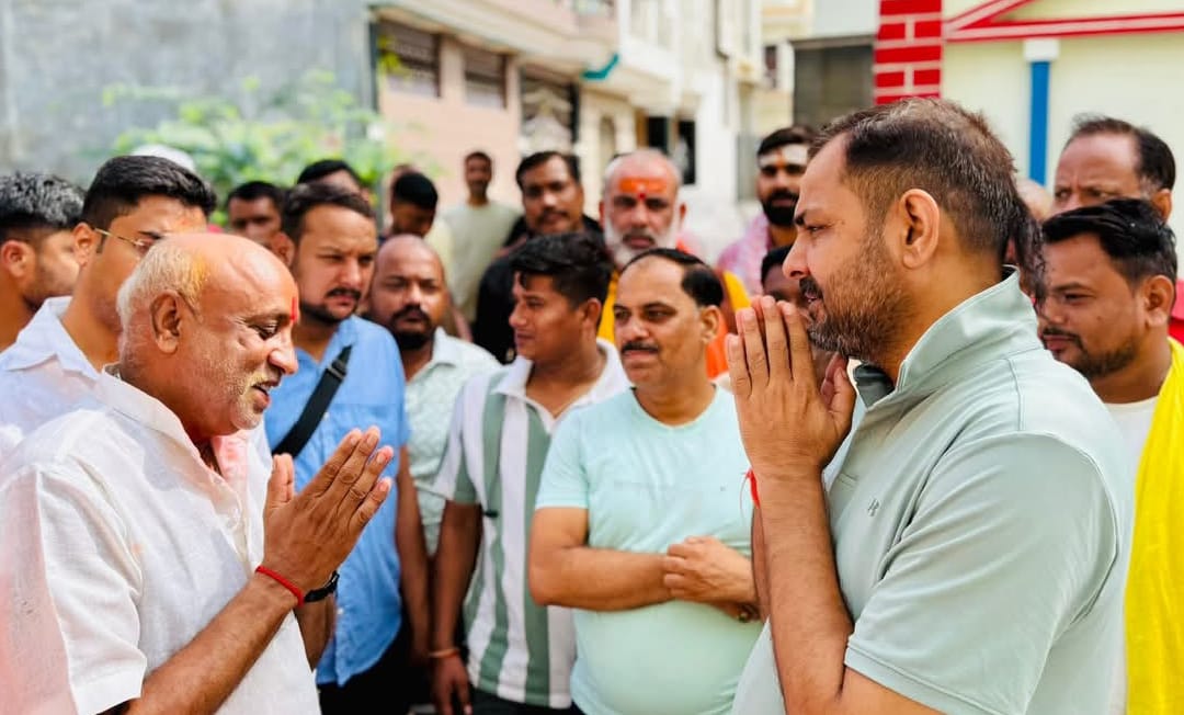 विधायक प्रकाश का 'जनसेवा' अभियान बना 'आराम हराम' है : गलियों में उतरकर सुनी पीड़ा