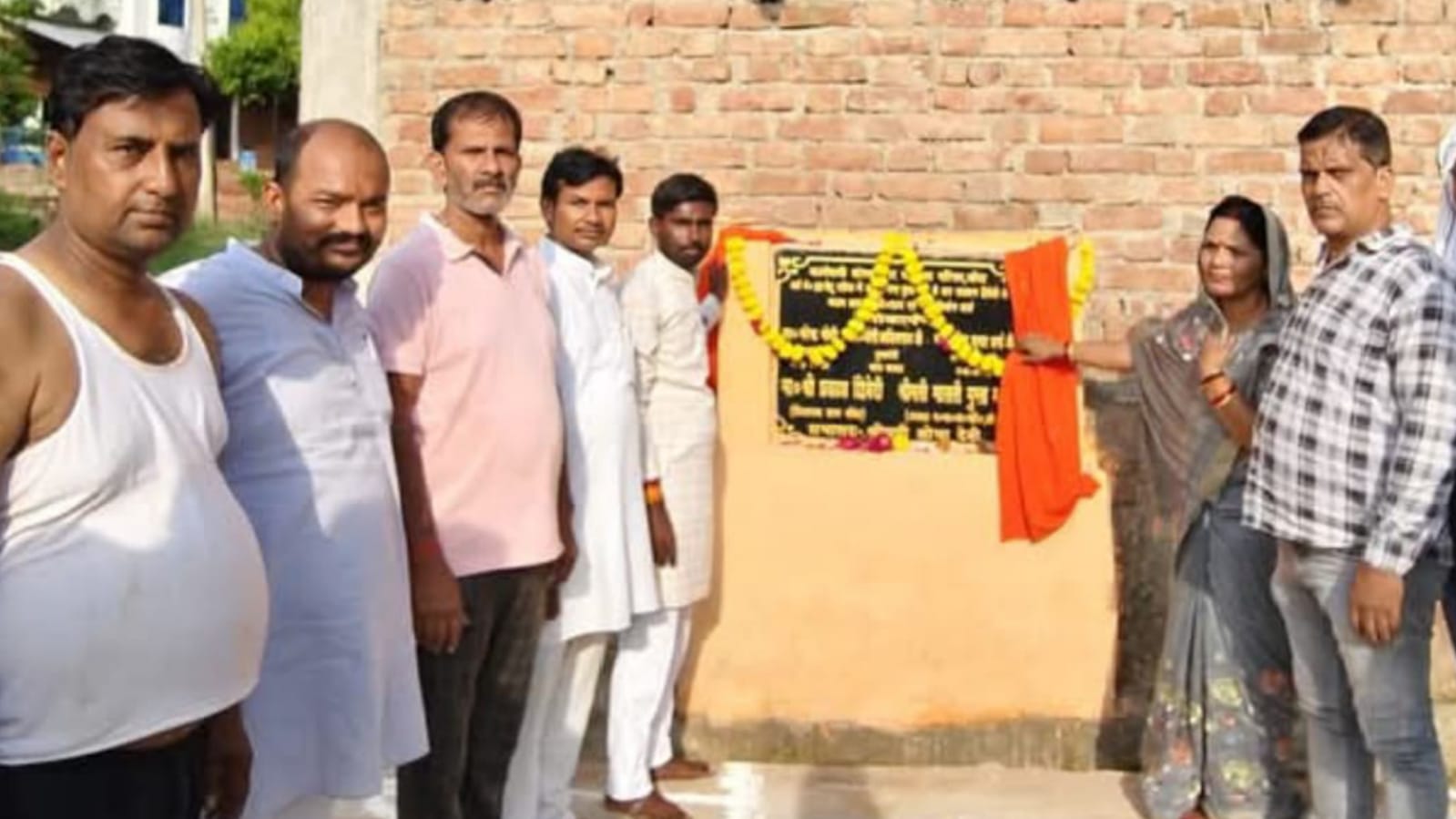 पालिकाध्यक्ष मालती द्वारा सावन में विकास की फुहार : सड़कों के लोकार्पण की रफ्तार तेज