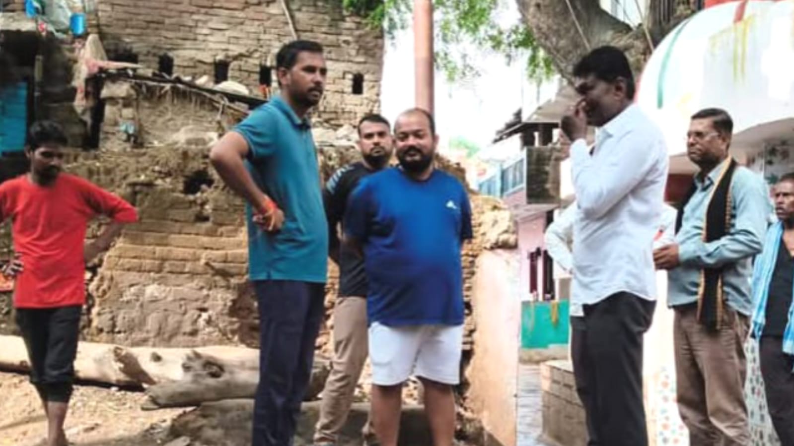 प्रतिनिधि अंकित की सुबह की सैर बनी 'औचक' छापेमारी: गंदगी और घटिया निर्माण देख भड़के