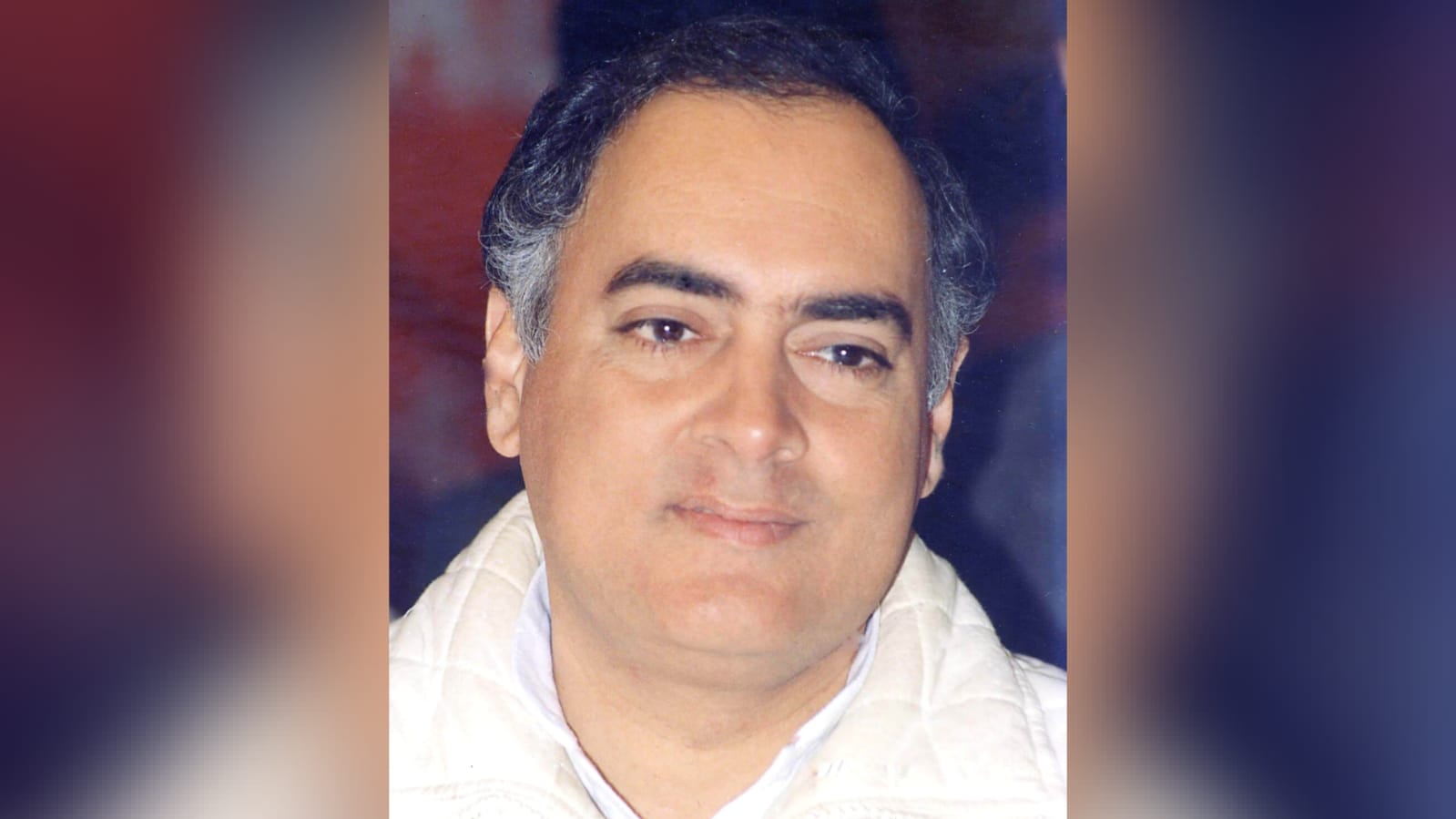 बरगद ग्लास फैक्ट्री से लेकर तकनीकी क्रांति तक: कांग्रेसियों ने राजीव गांधी को किया नमन