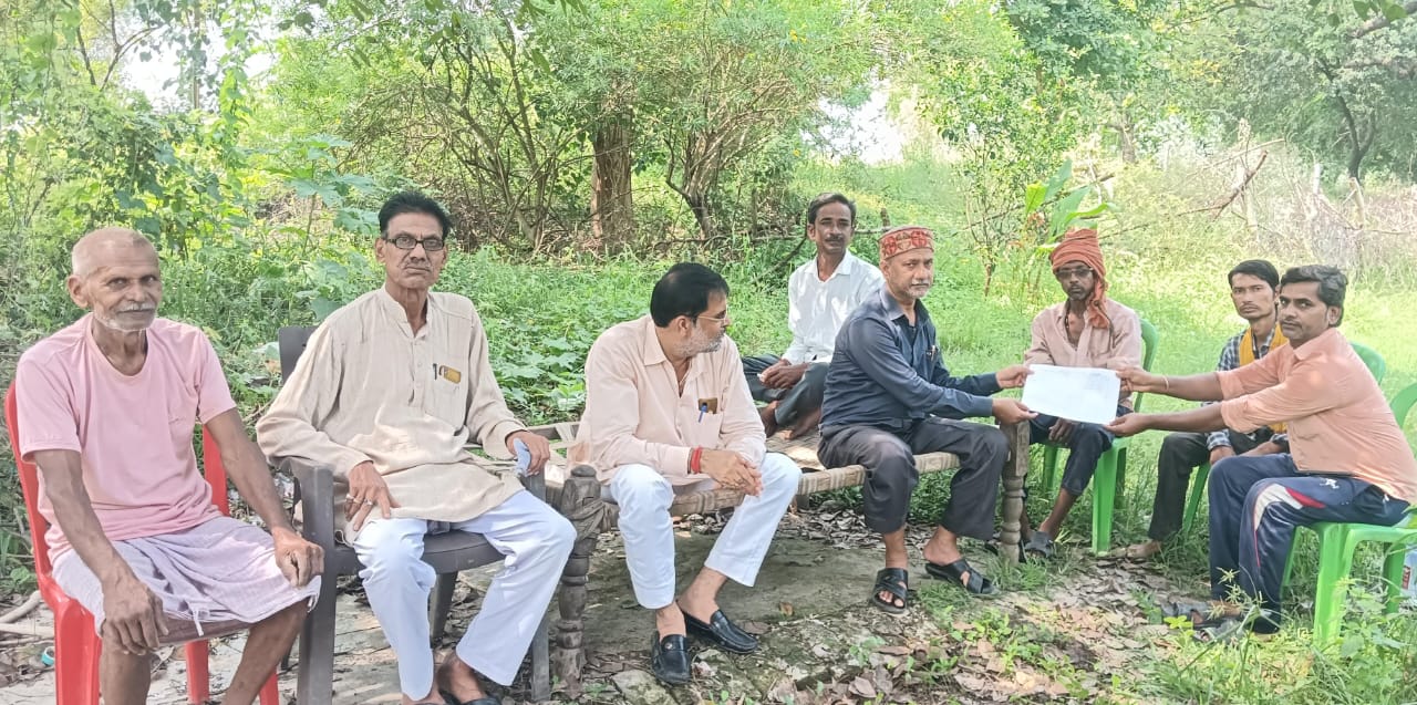 राजेश दीक्षित द्वारा संगठन सृजन अभियान तेज़: बोले- ‘गांवों में खड़ा हो गया कांग्रेस परिवार’