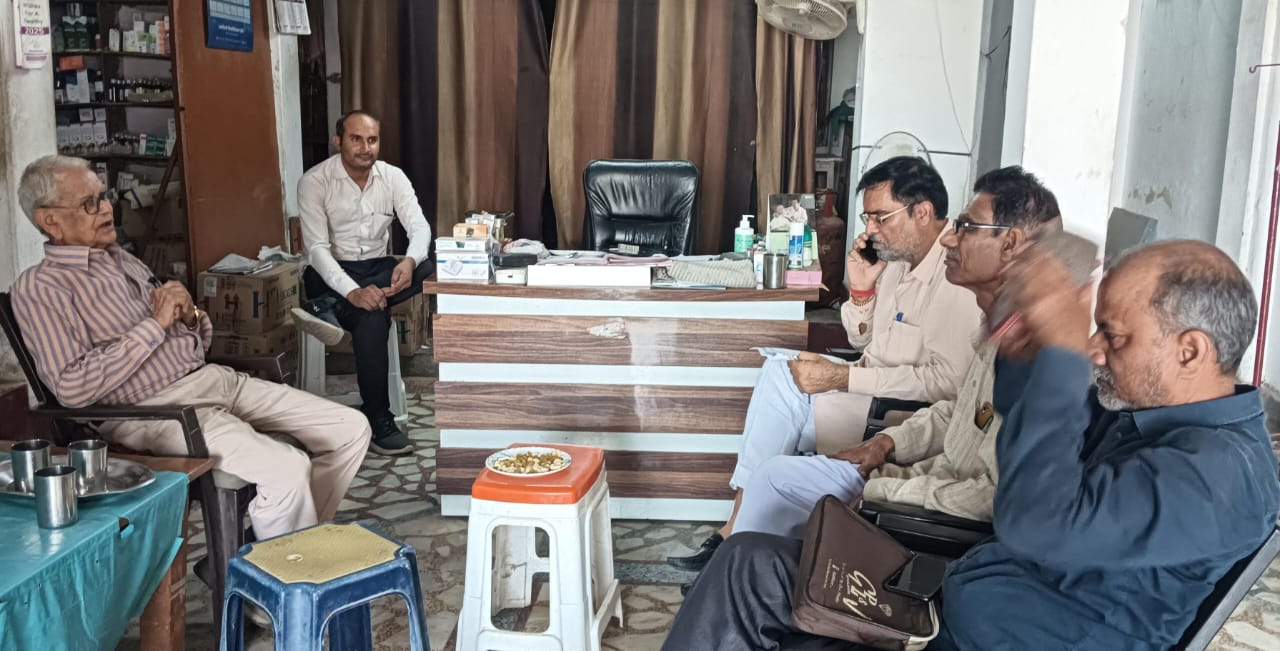 राजेश दीक्षित द्वारा संगठन सृजन अभियान तेज़: बोले- ‘गांवों में खड़ा हो गया कांग्रेस परिवार’