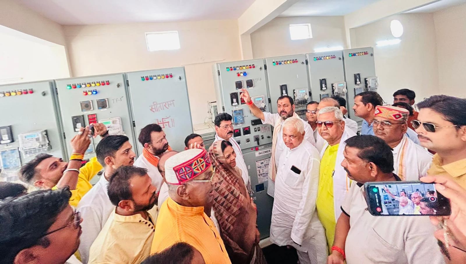 विधायक प्रकाश नें दिया ऊर्जा क्षेत्र में बांदा को नया उजाला, दूर होगी बिजली आपूर्ति समस्या