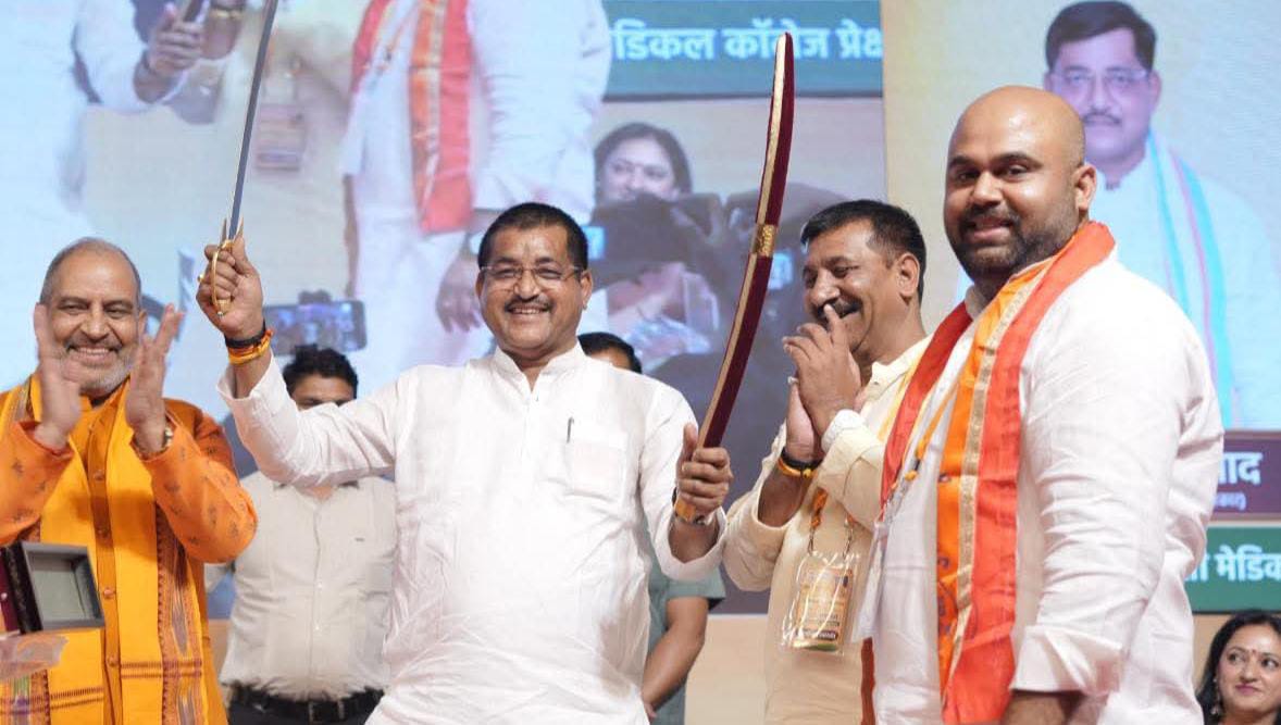 प्रवीण सिंह चौहान ने बुंदेलखंड की राजनीति में गढ़ा नया अध्याय: संघ की पृष्ठभूमि भूमि से निकला युवा चेहरा