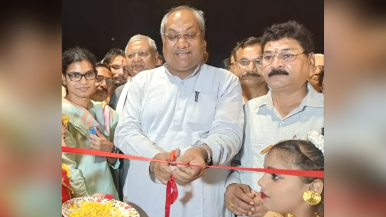 मंत्री संजय एवं अध्यक्ष कल्लू सिंह द्वारा मेले का उद्घाटन: स्थानीय उत्पादों को मिलेगा बढ़ावा