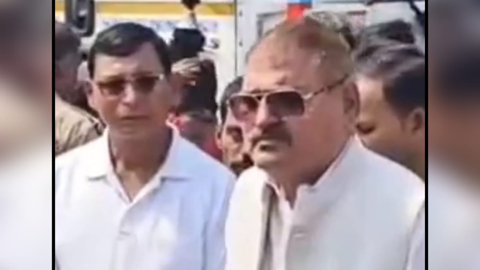 दर्दनाक हादसा: ट्रक की चपेट में आई छात्रा की मौत, ग्रामीणों नें लगाया जाम