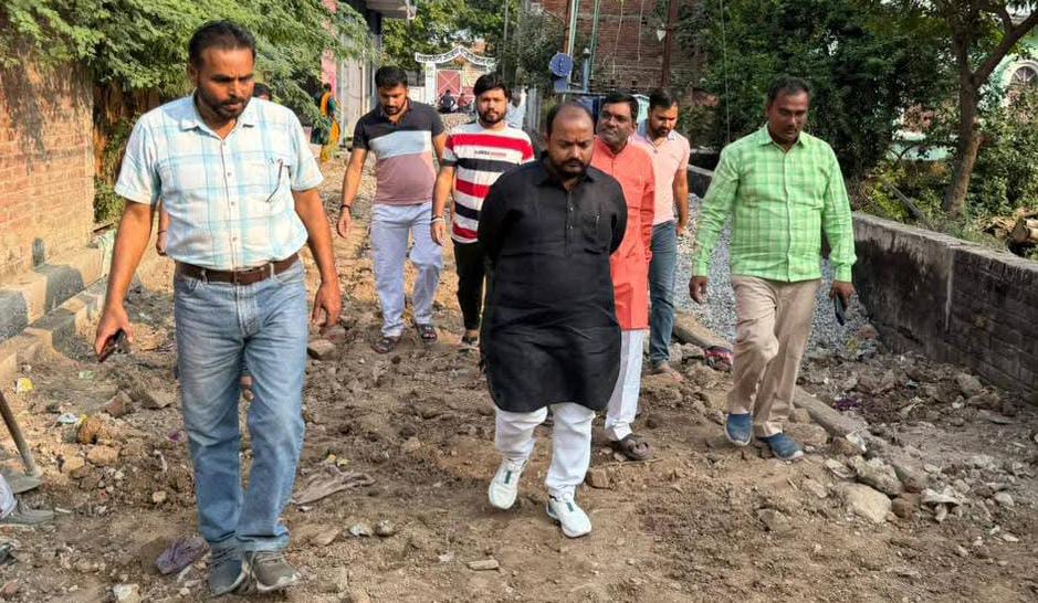 प्रतिनिधि अंकित गुप्ता की सक्रियता से निर्माण एजेंसियों में 'खलबली' : गुणवत्ता पर जोर