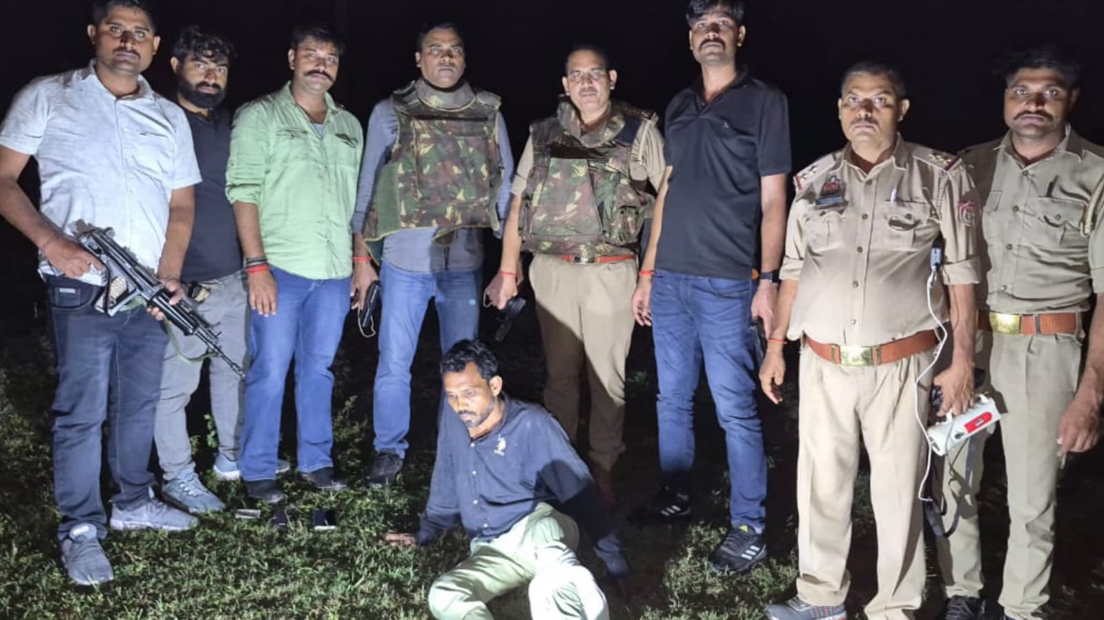 मुठभेड़ में पकड़े गए कुख्यात चोर: मध्यप्रदेश और यूपी में कई वारदातों को दिया था अंजाम