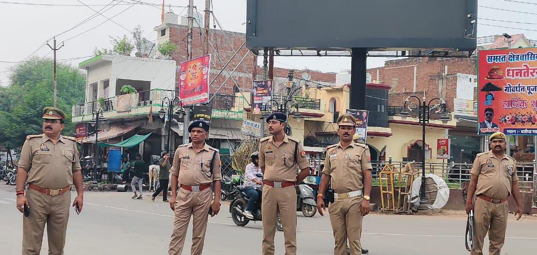 काली फिल्म न बाबा न: पुलिस का सख्त अभियान, ठोका 50 हजार जुर्माना