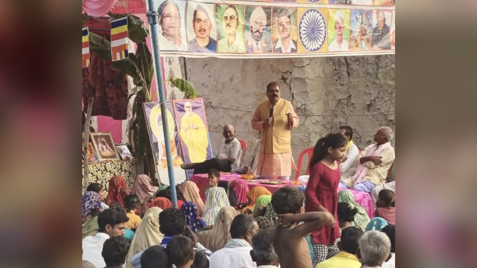 विधायक विशंभर की रणनीति से भाजपा व बसपा में 'खलबली' : सपा की चाल से डगमगाए समीकरण