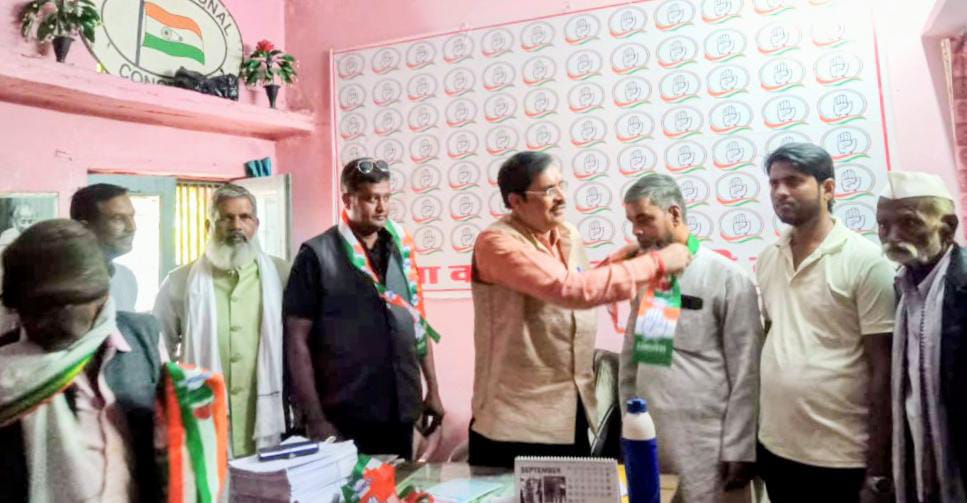 भाजपा कार्यकर्ताओं की 'एंट्री' से कांग्रेस का बढ़ा 'जनाधार: बदल रहा 'सियासी समीकरण'