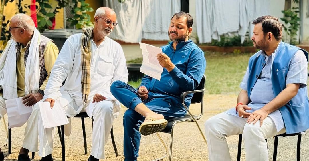 विधायक प्रकाश की 'बगिया जन चौपाल' हुई 'बागवां' : ऑन-स्पॉट किये समाधान