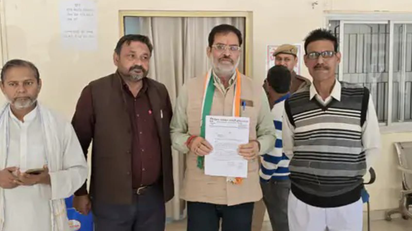 कांग्रेस नें 'जल संस्थान' की डीएम से खोली 'पोल': दूषित 'जलापूर्ति' पर चिंता, आंदोलन की चेतावनी