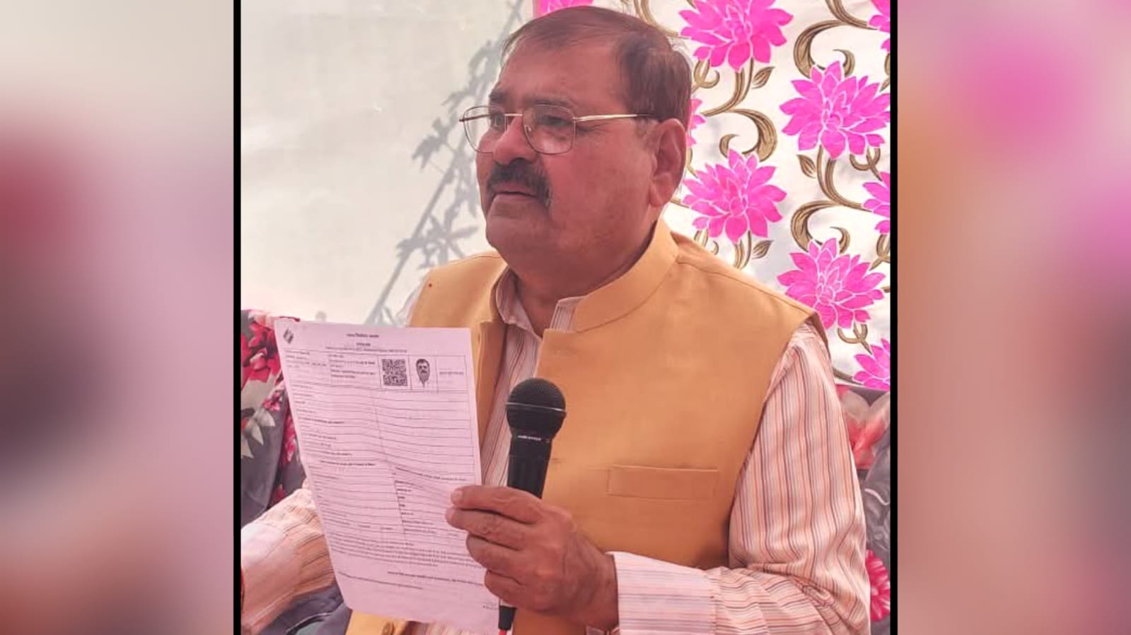 विधायक विशम्भर 'मतदाताओं' में 'पुनरीक्षण' के बनें 'नायक' : विपक्षियों को लगते 'खलनायक' ?