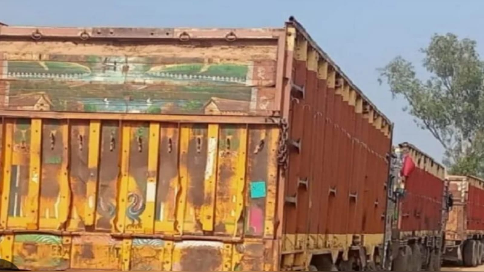 लाल सोने का 'काला साम्राज्य': मौरंग माफियाओं की उडी नींद, लोकेटर 'राडार' पर ?