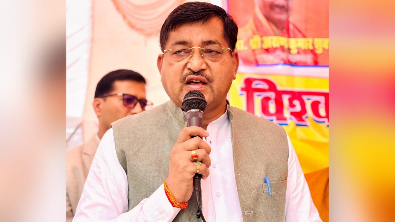 मंत्री रामकेश ने 'दिव्यांगजनों' का बढ़ाया 'हौसला': बोले- हालात भी 'आत्मबल' के आगे 'नतमस्तक'