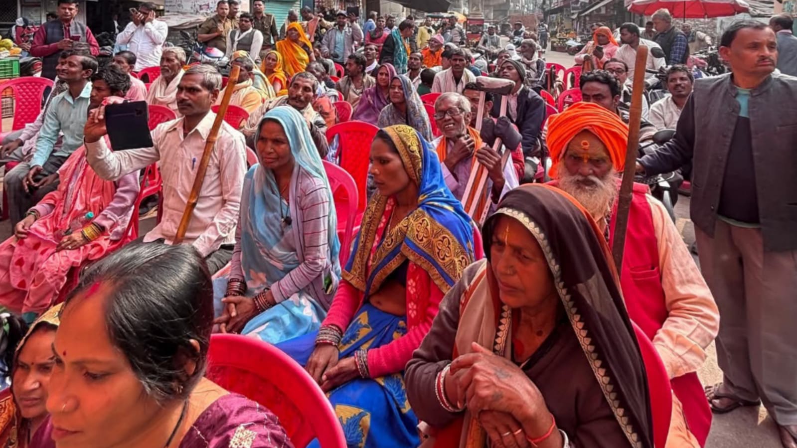 मंत्री रामकेश ने 'दिव्यांगजनों' का बढ़ाया 'हौसला': बोले- हालात भी 'आत्मबल' के आगे 'नतमस्तक'