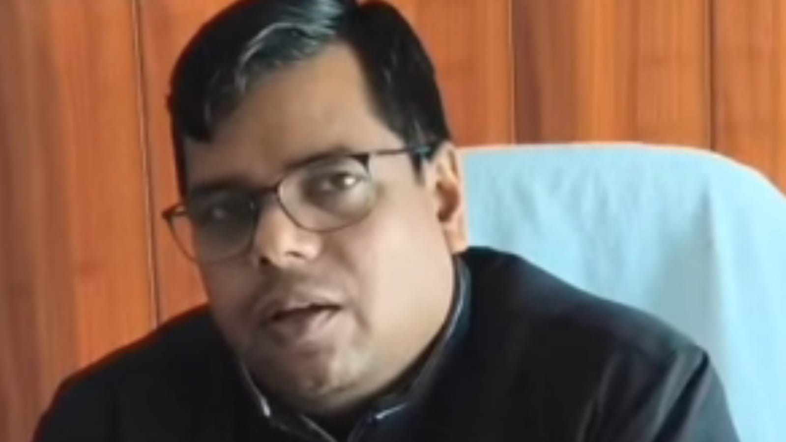 बालू के अवैध खनन में "बलमा से गलबहियां" ? निदेशक माला के "निर्देश ढेर" !