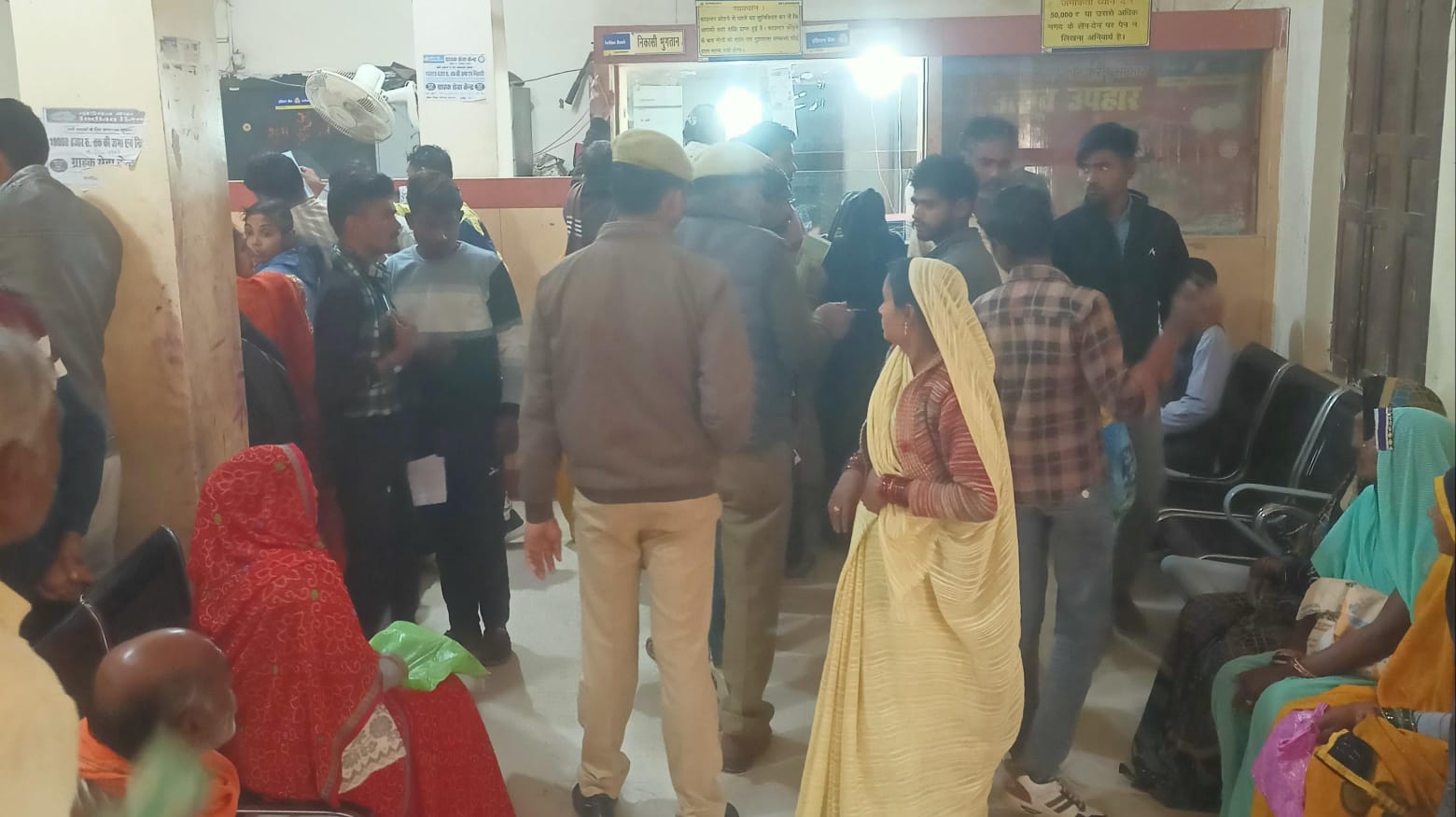 अपराधियों पर 'पैनी नजर': लूट-छिनैती रोकने को पुलिस सख्त, बैंक-एटीएम पर 'बढ़ी गश्त'