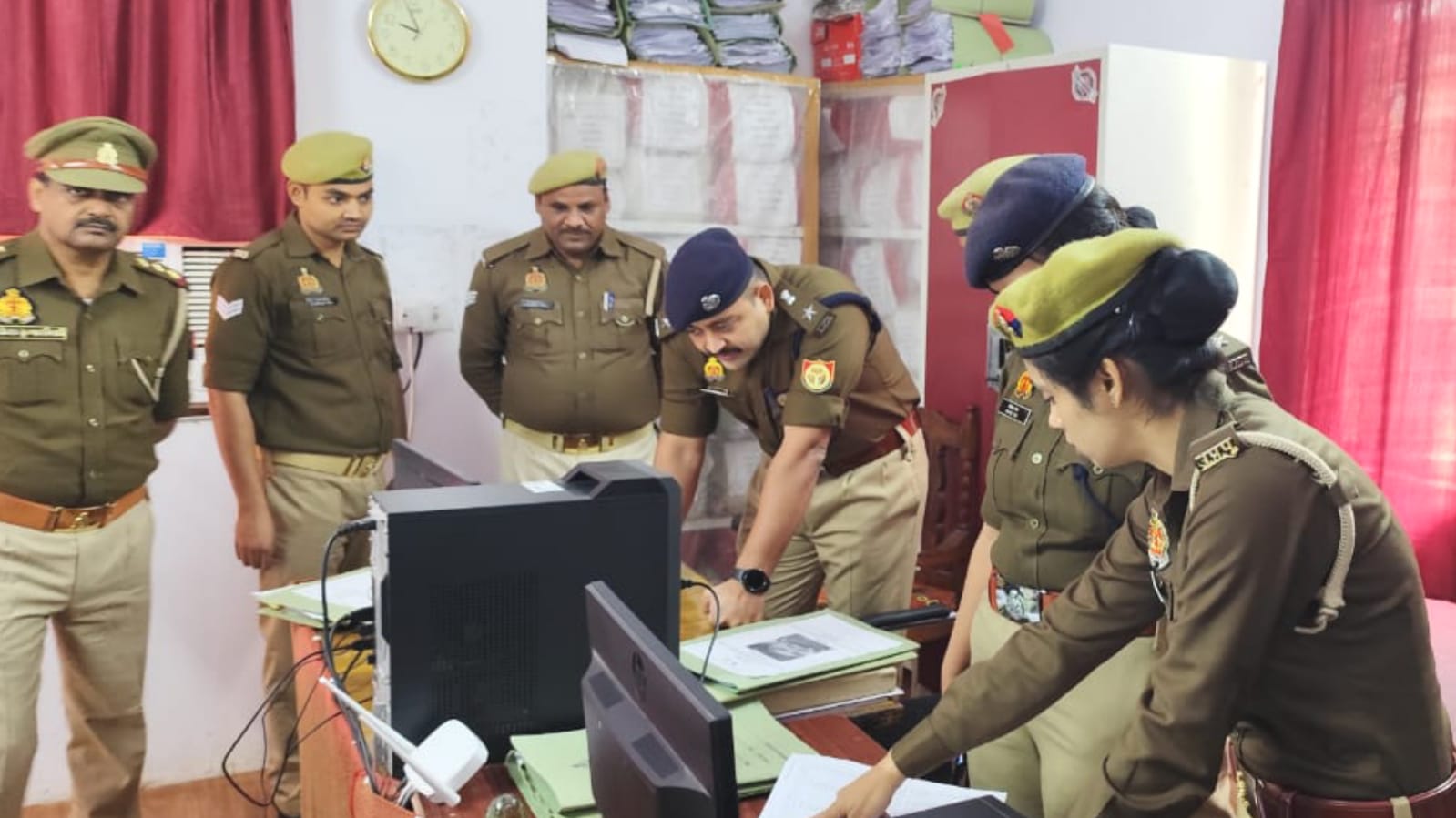 एसपी पलाश बंसल हुए 'सख्त' : पुलिस लाइन 'निरीक्षण' में 'लापरवाही' पर 'कसा शिकंजा'