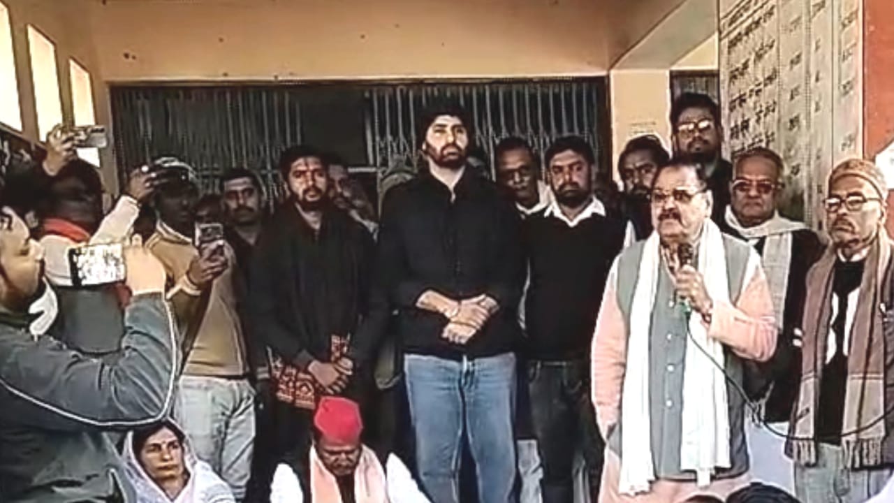 विधायक विशंभर नें व्यापारियों के 'जमीर' को जगाया: भरा जोश, बोलें हर 'कदम' पर देंगे 'साथ'