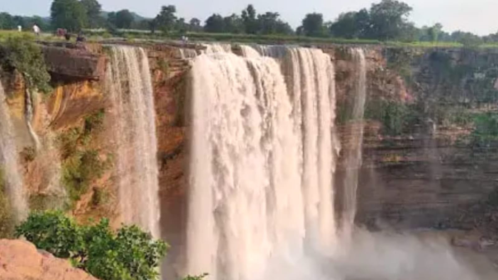 बुंदेलखंड का ‘वन डिस्ट्रिक्ट वन वेटलैंड’ से बदलेगा भविष्य: ईको-पर्यटन को मिलेगा बढ़ावा