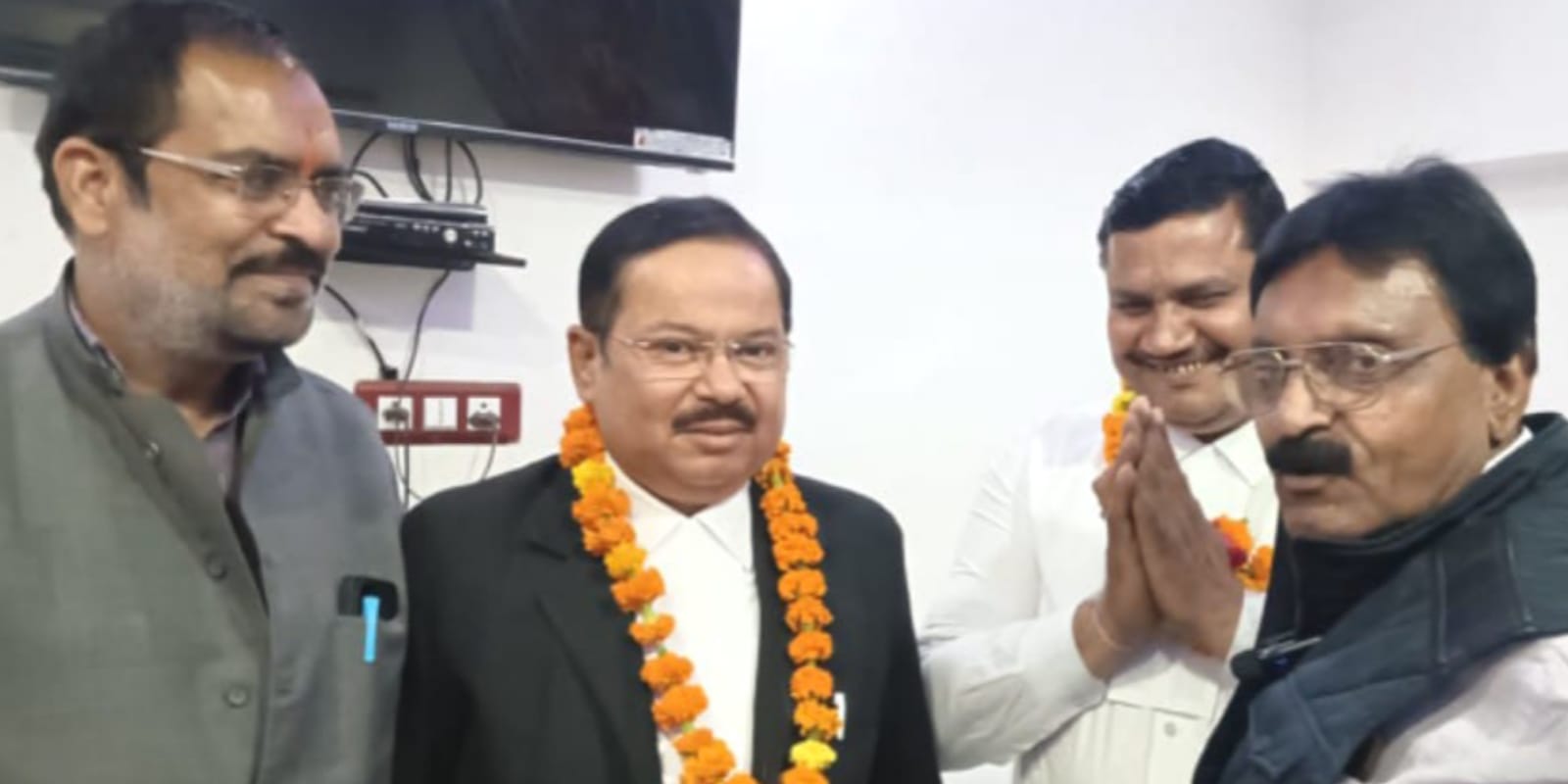 बुंदेलखंड राज्य की मांग तेज: जन आक्रोश यात्रा को कांग्रेस और अधिवक्ताओं का समर्थन

