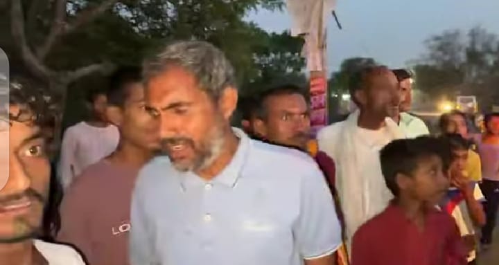 एसडीएम अमित शुक्ला की 'दबंगई' ! ट्रक चालक से 'मारपीट व बंधक बनाने का संगीन आरोप ?