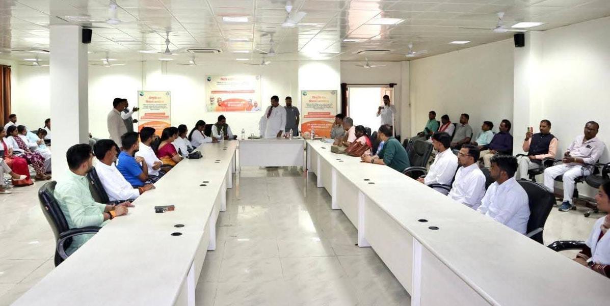 मंत्री रामकेश द्वारा 'रोजगार' की सौगात': चौबीस नर्सिंग अधिकारियों के 'चेहरे' पर खिली 'मुस्कान'