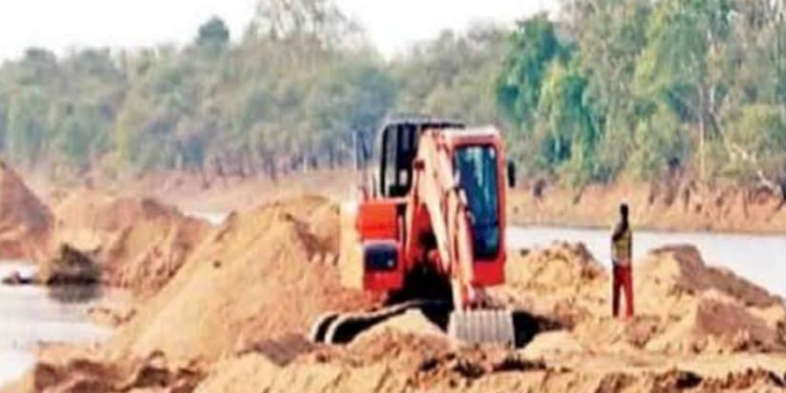 खनन से 'धन कुबेर' बने कारोबारी: कैग की रिपोर्ट में काला खेल उजागर !
