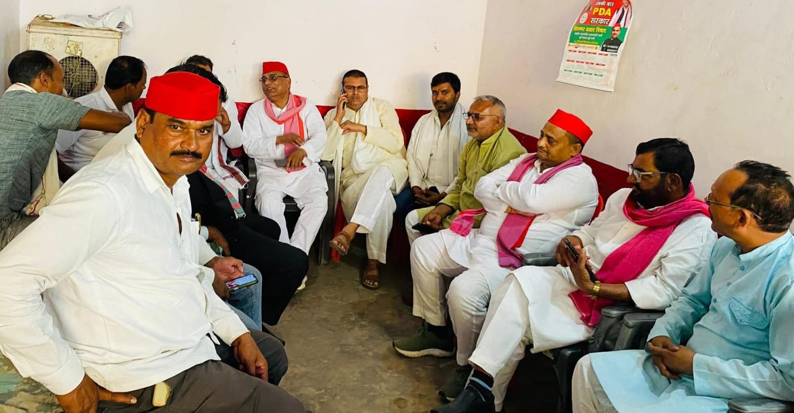 सपा नेता अशोक सिंह की हुंकार: भाजपा को 'सत्ता' से करेंगे बेदखल, जीत का दिया 'मंत्र'
