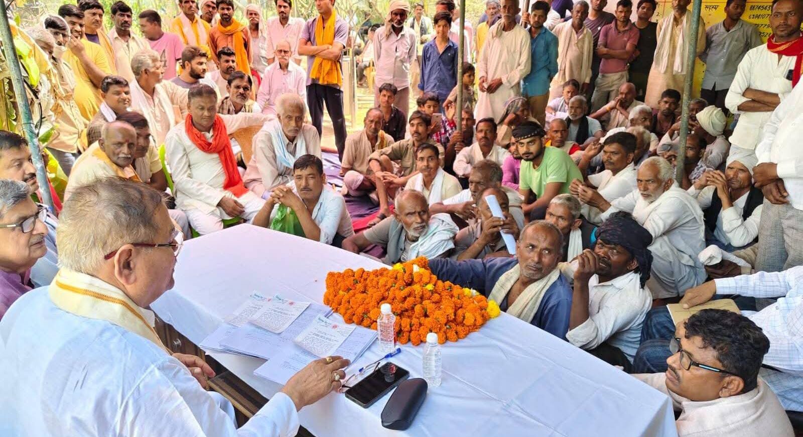 विधायक विशंभर 'जमीनी राजनीति' की 'मिसाल': जनसंवाद से जनता का 'जीता दिल' !