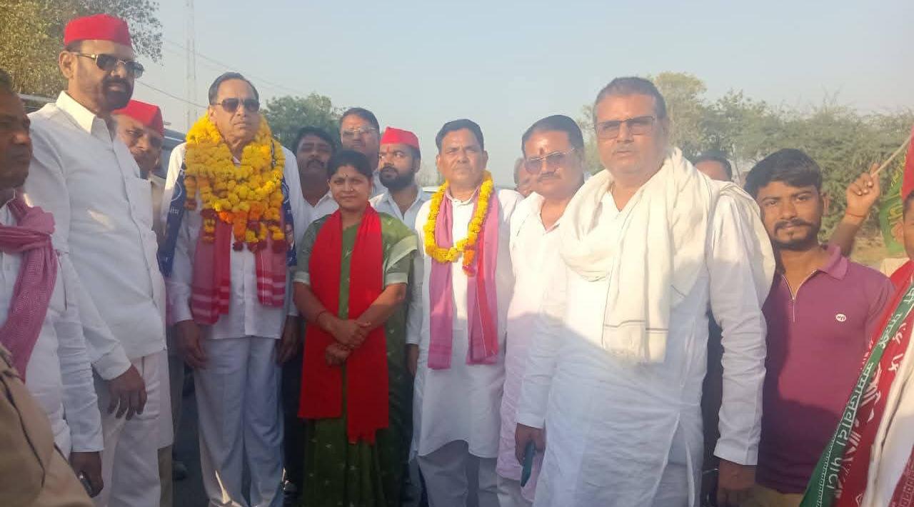 नसीमुद्दीन की बांदा में 'दमदार एंट्री' : स्वागत बना सपा का 'शक्ति' प्रदर्शन, उमड़ा सैलाब