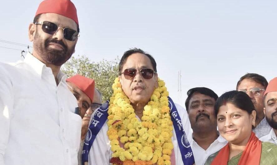 नसीमुद्दीन की बांदा में 'दमदार एंट्री' : स्वागत बना सपा का 'शक्ति' प्रदर्शन, उमड़ा सैलाब