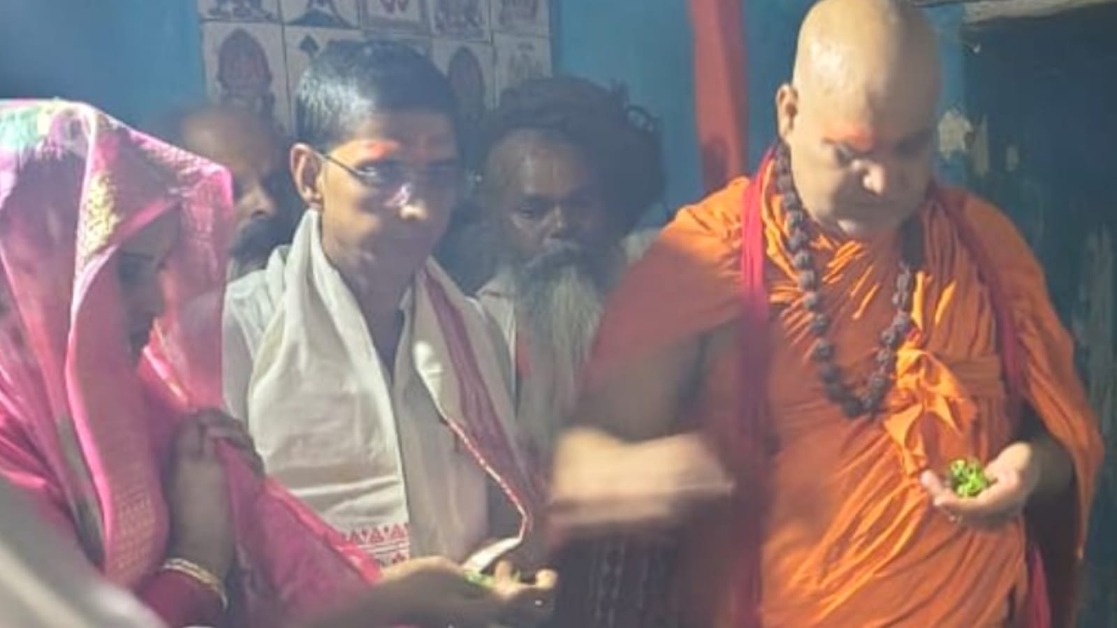 इक्यावन किलो लड्डू वाले 'प्रिंस': युवा चिंतक से रामायण मेला अध्यक्ष तक, शंकराचार्य के प्रिय शिष्य की कहानी
