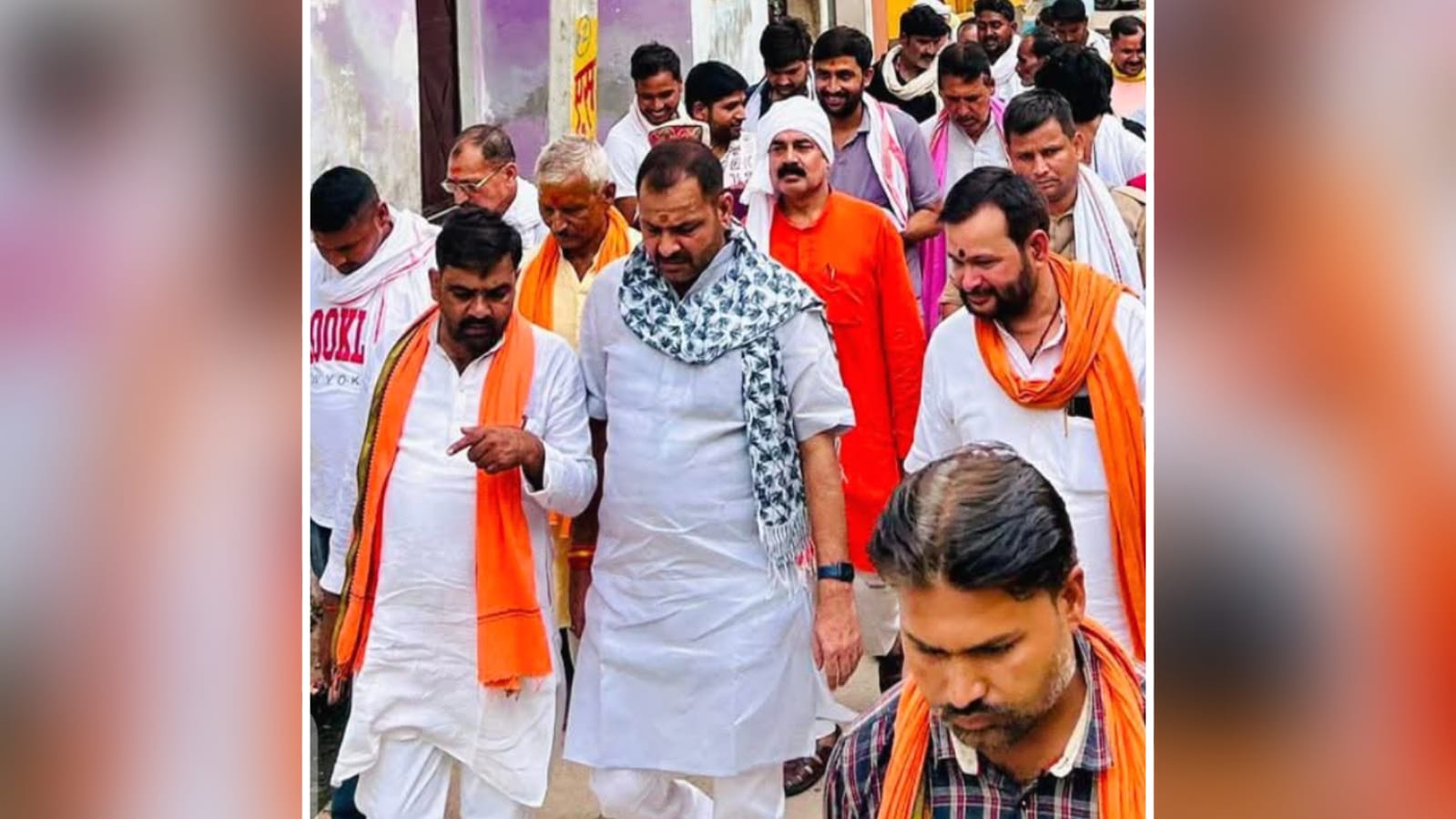 विधायक प्रकाश बन गये हैं मोदी के 'हनुमान': प्रबुद्धजनों को दिलाई 'विकास की गारंटी'