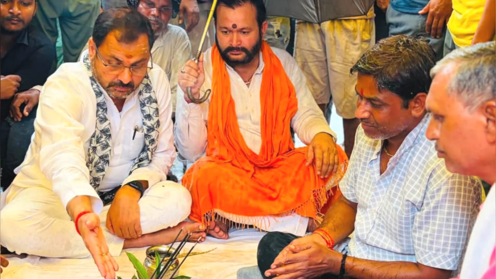 डबल इंजन की 'डबल' सौगात: प्रकाश-मालती ने दी 2 करोड़ से ज्यादा की 'विकास परियोजनाएं'