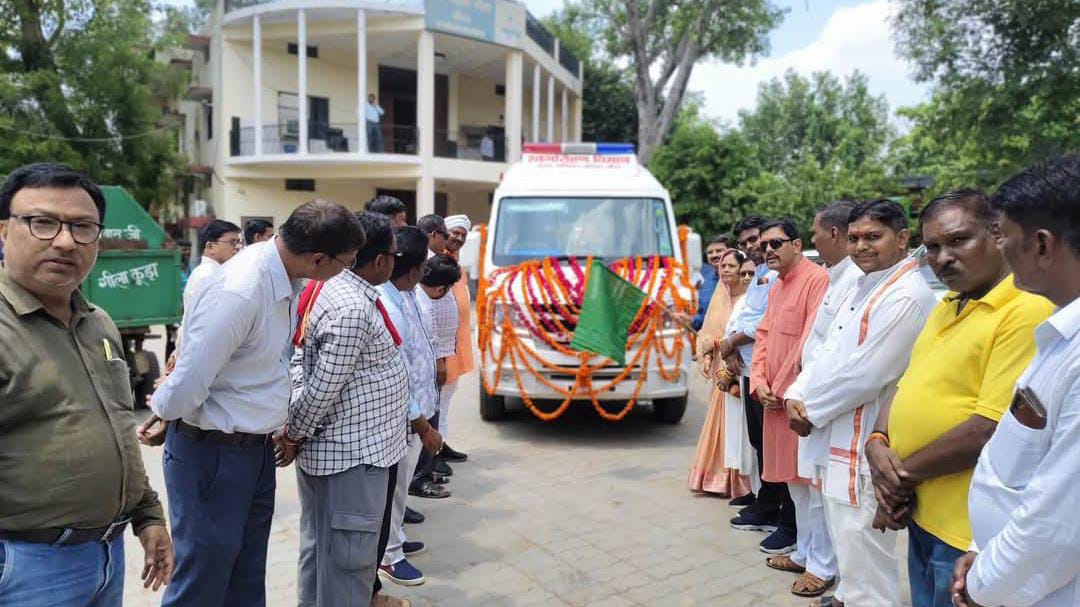 अध्यक्ष मालती नें 'स्वर्गारोहण' विमान किया समर्पित: जरूरतमंदों की अंतिम यात्रा होगी सम्मानजनक