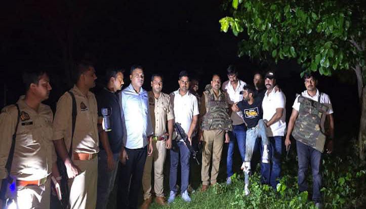 सीसीटीवी और सर्विलांस से 'खुला राज': न्यायालय से 'भागे' इनामी को पुलिस ने 'मुठभेड़' में पकड़ा