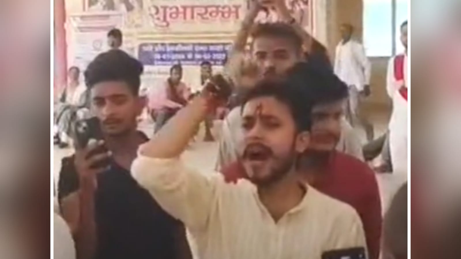 दिल्ली हादसे के बाद बांदा में अलर्ट: जर्जर पीजी हॉस्टलों पर 'एबीवीपी' ने उठाये सवाल ?