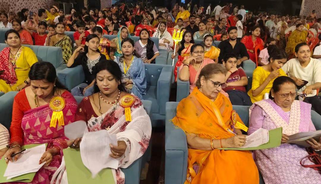 गणेश महोत्सव में सजा संस्कृति का रंगमंच: कलाकारों ने बांधा ऐसा समां कि गूंज उठा पंडाल